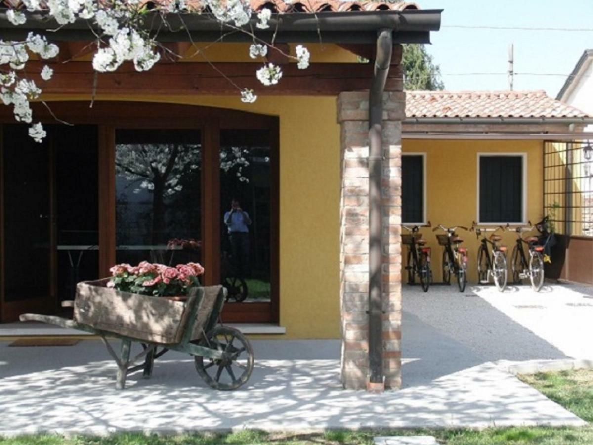 Particolari Del Brenta Apartment Oriago Di Mira Luaran gambar